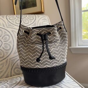 Talbots Black & Cream Bucket Bag – Gently Used